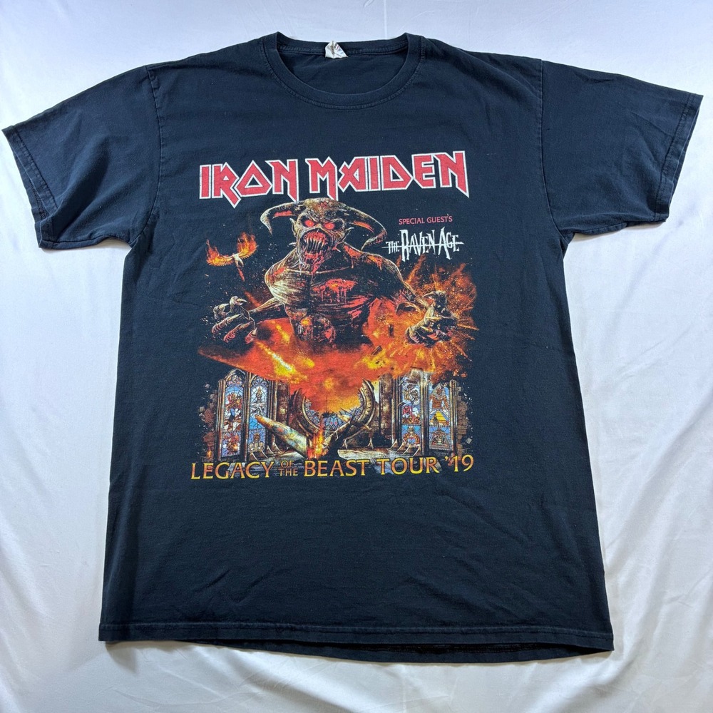 Iron Maiden Legacy of the Beast Tour 2019 T-Shirt Mens Black Fruit of the Loom L